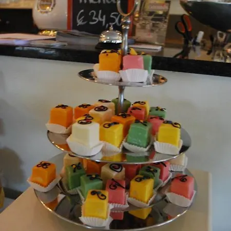 Boutique De Rozenhof فندق