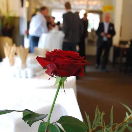 מלון Boutique De Rozenhof Heilig Landstichting
