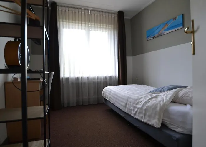 Boutique De Rozenhof 3*