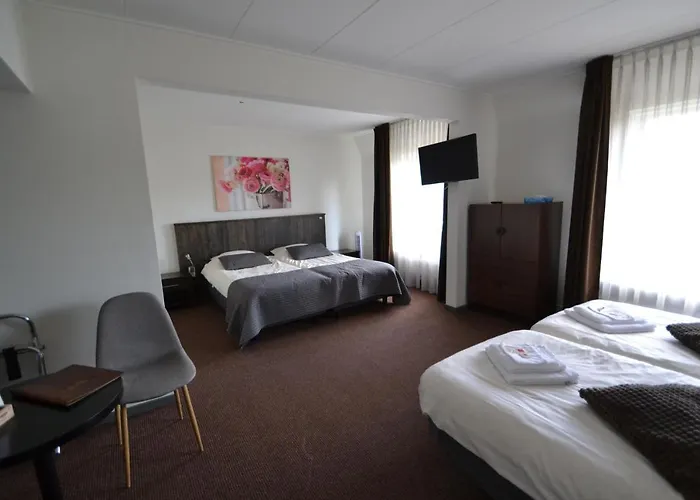 Отель Boutique De Rozenhof 3*