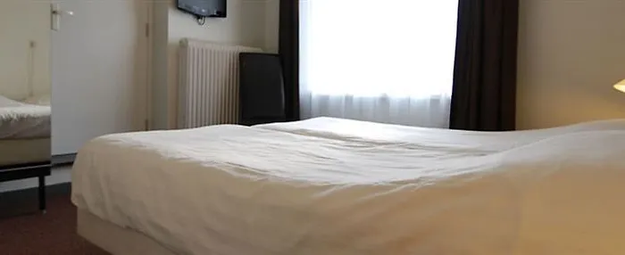 Отель Boutique De Rozenhof 3*