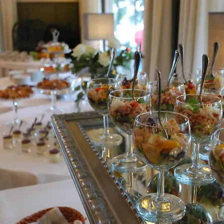Boutique De Rozenhof Hotel 3*