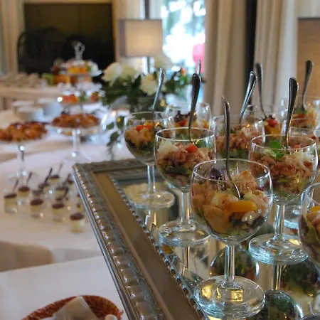 Boutique De Rozenhof Otel 3*